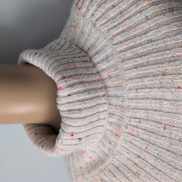 Cozy Boho Confetti Speckled Knit Sweater with Tassel Drawstring Hem – Size L - Picture 5 of 15